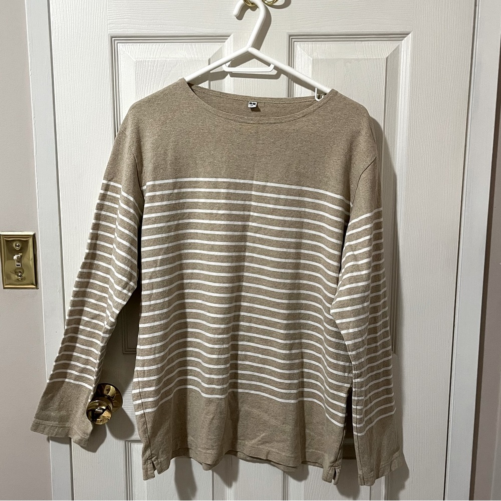 UNIQLO Striped Long Sleeve Sweatshirt